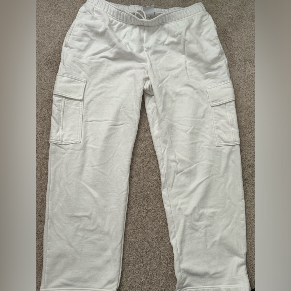 tna white sweat fleece cargo pants size Large